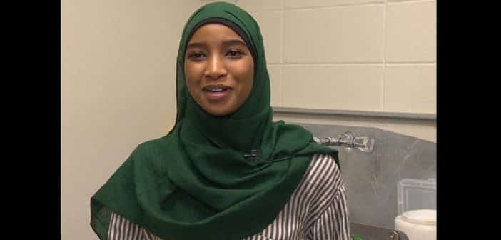 Canada Âgée De 17 Ans Une Somalienne Fait Une Incroyable Découverte