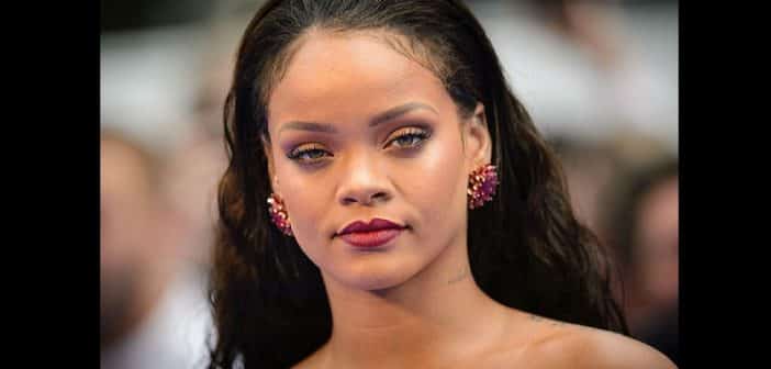 Showbiz : La Chanteuse Rihanna Se Lance Dans La Couture