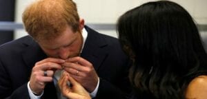 People : Meghan Markle Accusée D’avoir ”Ensorcelé” Le Prince Harry