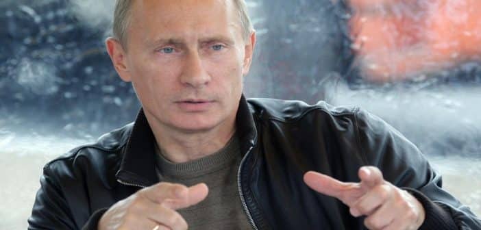 Russie: Vladimir Poutine Dévoile Enfin Son Grade Militaire