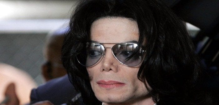 Révélation: Michael Jackson n’a pas été enterré, ses enfants «portent ses cendres autour du cou»