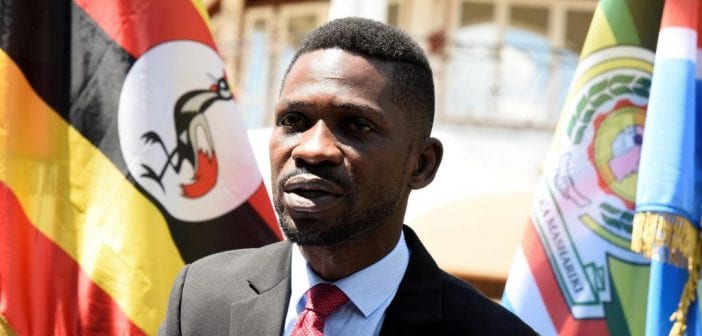 Ouganda : Le chanteur Bobi Wine annonce sa candidature pour les élections de 2021