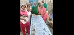 Inde: Des Médecins Retirent 1,6 Kg De Bijoux De L’estomac D’une Femme De 26 Ans (Vidéo)