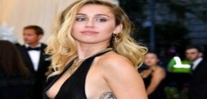 Miley Cyrus : Voici Pourquoi Elle Ne Veut Pas Être Maman