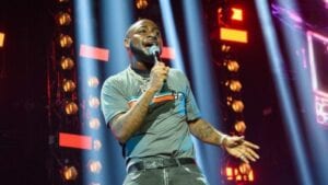 People : Davido Traîné En Justice Pour Une Sombre Affaire De Fraude