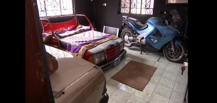 Un artiste nigérian transforme des voitures classiques en meubles (vidéo)