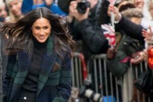 Royaume Uni : Meghan Markle Se Lance Dans La Mode