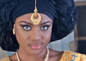 (17 Photos) Make Up Et Tenues Tendances, Les Femmes Africaines À L’honneur