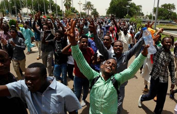 Au Soudan, Une Première Victoire Fragile Mais Historique Pour Les Démocrates Après 250 Morts