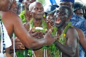 Kpessosso 2019 : La Pierre Sacrée Adresse Un Message Au Président Faure Gnassingbé