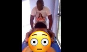 Sénégal : Elle Se Fait Masser Toute Nue Par Un Homme [Vidéo]