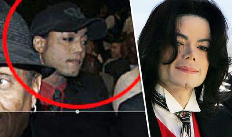 Urgent, Image,Michael Jackson ,Toujours Vivant ,Assis Dans La Foule