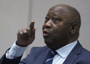 Laurent Gbagbo Rend Hommage À Robert Mugabe