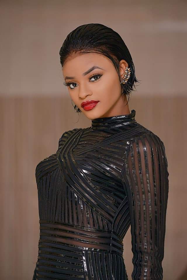 Ichabatou Gnongbo Tchoro la Miss Togo 2018 fait de l’ombre à l’actuelle Miss élue
