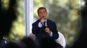 Nicolas Sarkozy Clame Son Amour À Ce Pays Africain