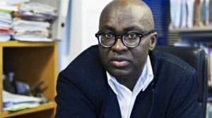 Achille Mbembe: « Arafat Est Certes Mort À 33 Ans. Mais Pas Sur La Croix De Résurrection Au Troisième Jour »