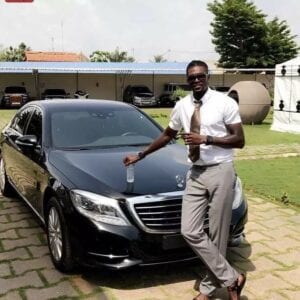 Emmanuel Adabayor Home And Cars2