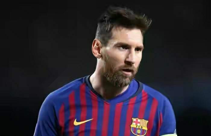Lionel Messi : J&Rsquo;Ai Failli Quitter Barcelone Il Y A 5 Ans