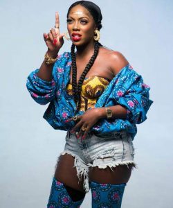 « 90% De Femmes N’ont Rien À Offrir Dans Une Relation À Part Le Sexe », Tiwa Savage S’exprime Cash !