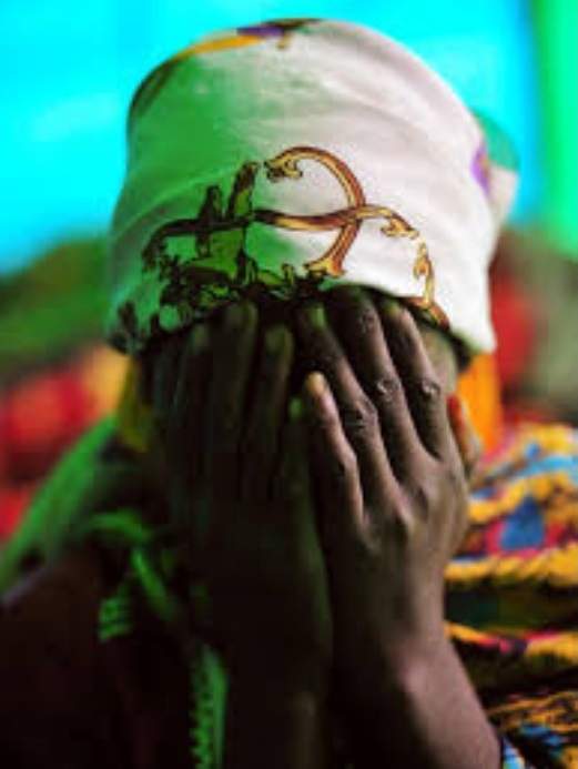 Ghana : Une Femme S&Rsquo;Est Suicidée Parce Que Son Mari L&Rsquo;A Encore Trompé (Vidéo)