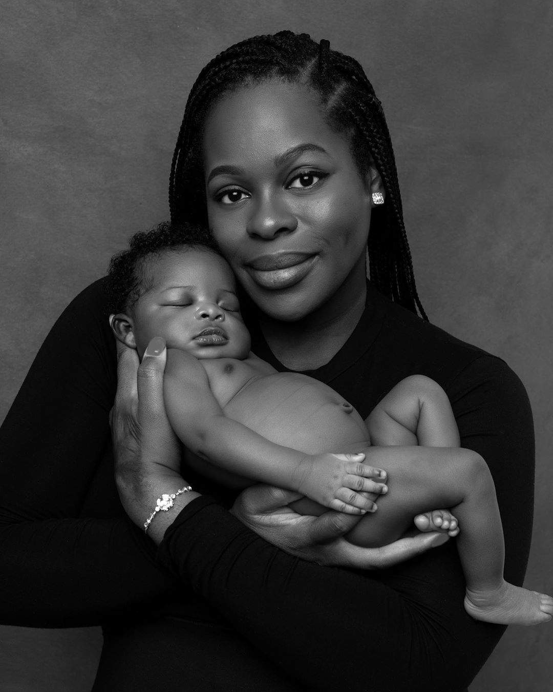 Cette Photo De Jessica, La Femme De Kenneth Okolie, Et Leur Bébé Est Si Jolie