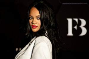 Rihanna Met Un Terme Definitif Aux Rumeurs De Grossesse