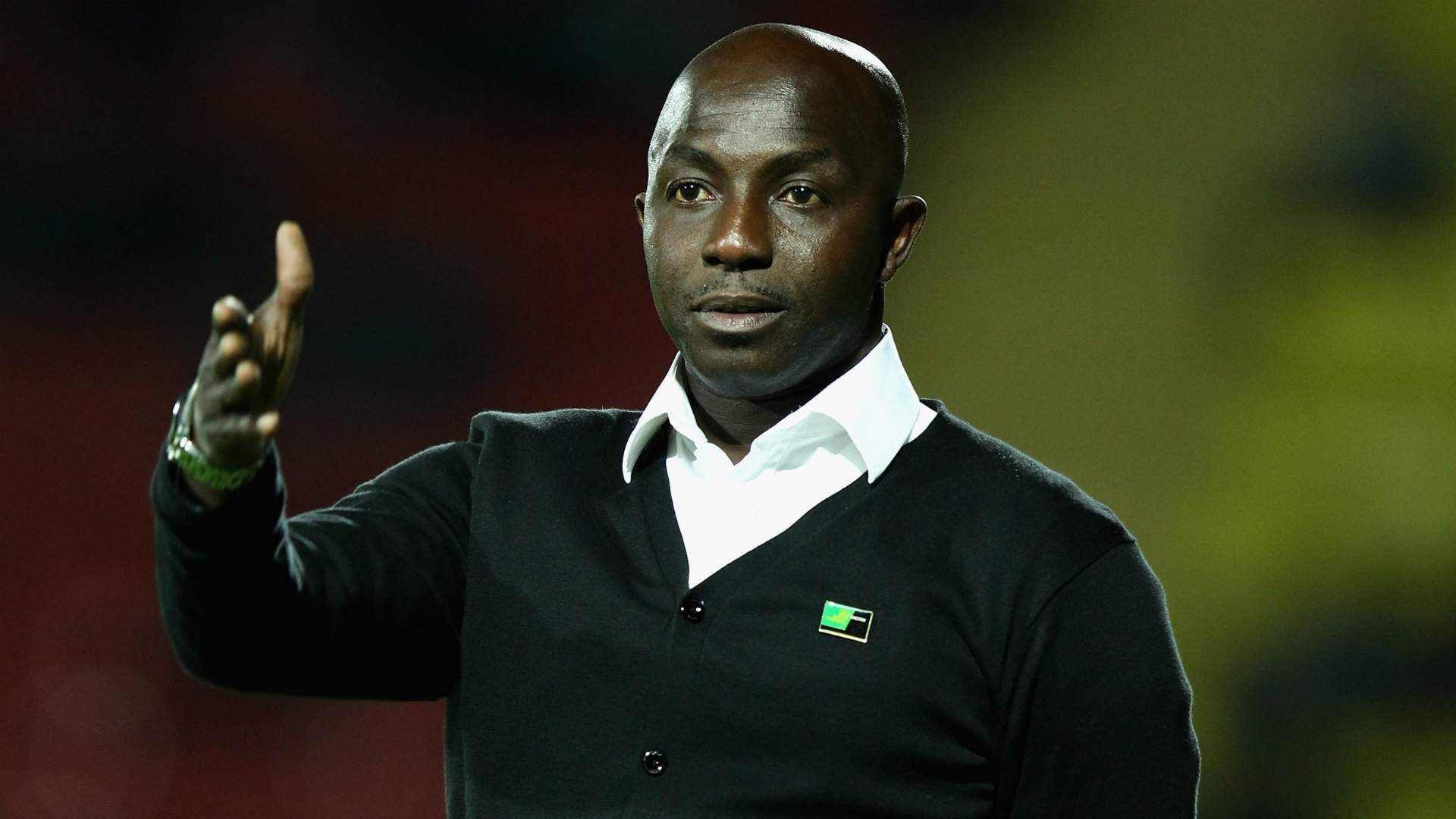 samson siasia - L'entraîneur nigérian banni à vie par  la FIFA , prépare la réplique