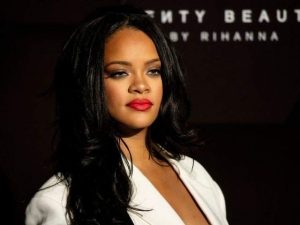 People : Rihanna A Décidé De Faire Un Break