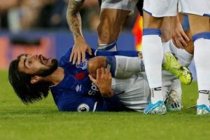 André Gomes Se Fracture Horriblement La Jambe (Vidéo)