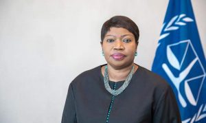 Une Ong Guinéenne Soupçonne Fatou Bensouda D&Rsquo;Être La Complice D&Rsquo;Alpha Condé