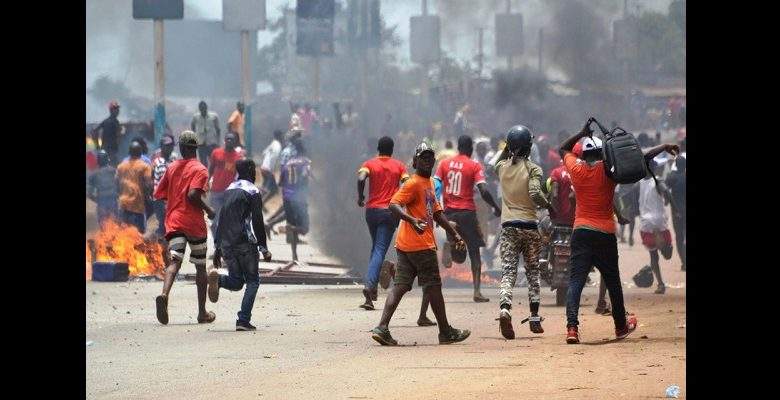 Guinée70 Tués Manifestationsprésident Condé 2015