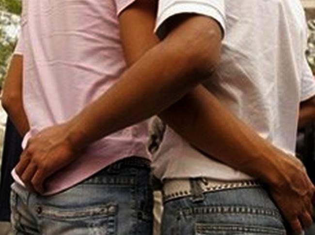Iran : Deux Hommes Accusés D’homosexualité Exécutés