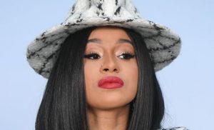 Une Photo De Cardi B Sans Maquillage Met Les Internautes Dans La Confusion