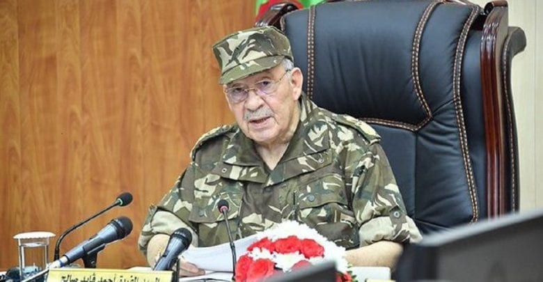 Algériepuissant Chef Militaire Ahmed Gaid Salah Mort