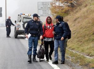 Allemagne: Un Camerounais Expulsé Vers Douala Alors Qu’il Dénonçait Les Clandestins À La Police