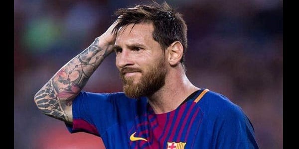 Fc Barcelonelionel Messi Furieux Coéquipier