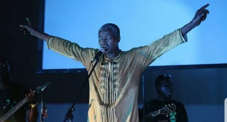 Bénin : La surprenante réaction du musicien Sagbohan  aux rumeurs sur sa mort