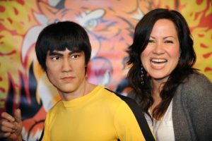 La Fille De Bruce Lee Réclame 27 Millions D’euros À…