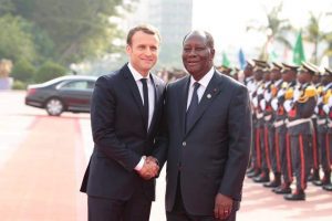 Macron En Côte D’ivoire Pour Le Noël Des Troupes