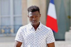 Que Devient Le Héros Malien Mamoudou Gassama Après Le Tapage Médiatique ?