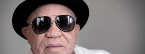 Paris Dénonce Les Propos “Diffamatoires” Du Chanteur Salif Keita Qui Accuse La France De Financer Les Terroristes Au Mali