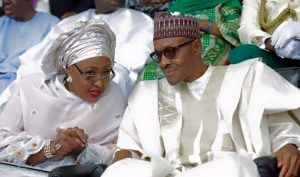 People : Le Tendre Message De Muhammadu Buhari À Sa Femme Pour Leurs Noces De Perle