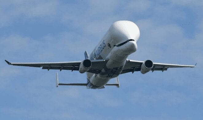 20200114 044512 - Airbus met en service le BelugaXL, l'avion-cargo mastodonte
