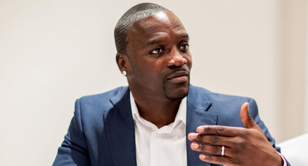 « C’est Stupide De Porter Des Bijoux De 25 Millions Fcfa Alors Que Les Africains Manquent D’eau Et D’électricité »,  Akon