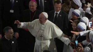 Le Pape François S’énerve Contre Une Fidèle, Ce Qui S’est Réellement Passé