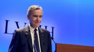 Bernard Arnault, Désormais L’homme Le Plus Riche Du Monde Devant Jeff Bezos Et Bill Gates