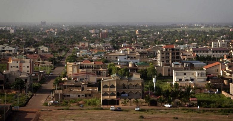 Burkina Faso Grenade Explose Mains Élèveouagadougou
