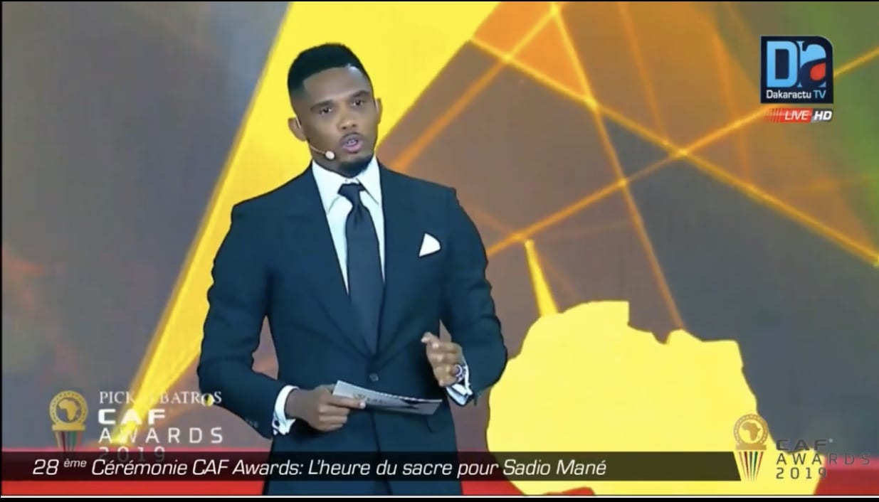 CAF Awards 2019 : Samuel Eto’o critiqué par les internautes et traité de ‘’photocopie’’ !