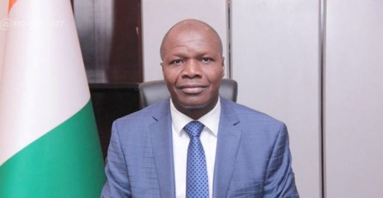 Côte D’ivoire : La Photo D’un Ministre Crée Une Polémique Sur La Toile