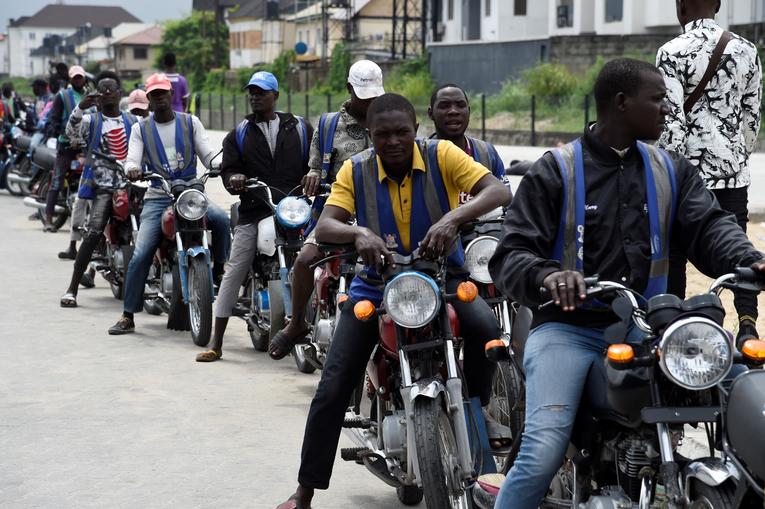 Les Motos-Taxis Et Les « Keke » (Tricycles À Moteur) Sont Interdits À Lagos